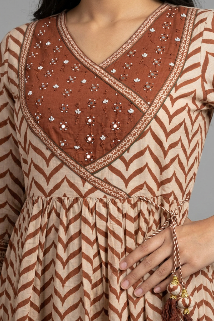 Elegant Pure Cotton Zigzag Print Suit Set