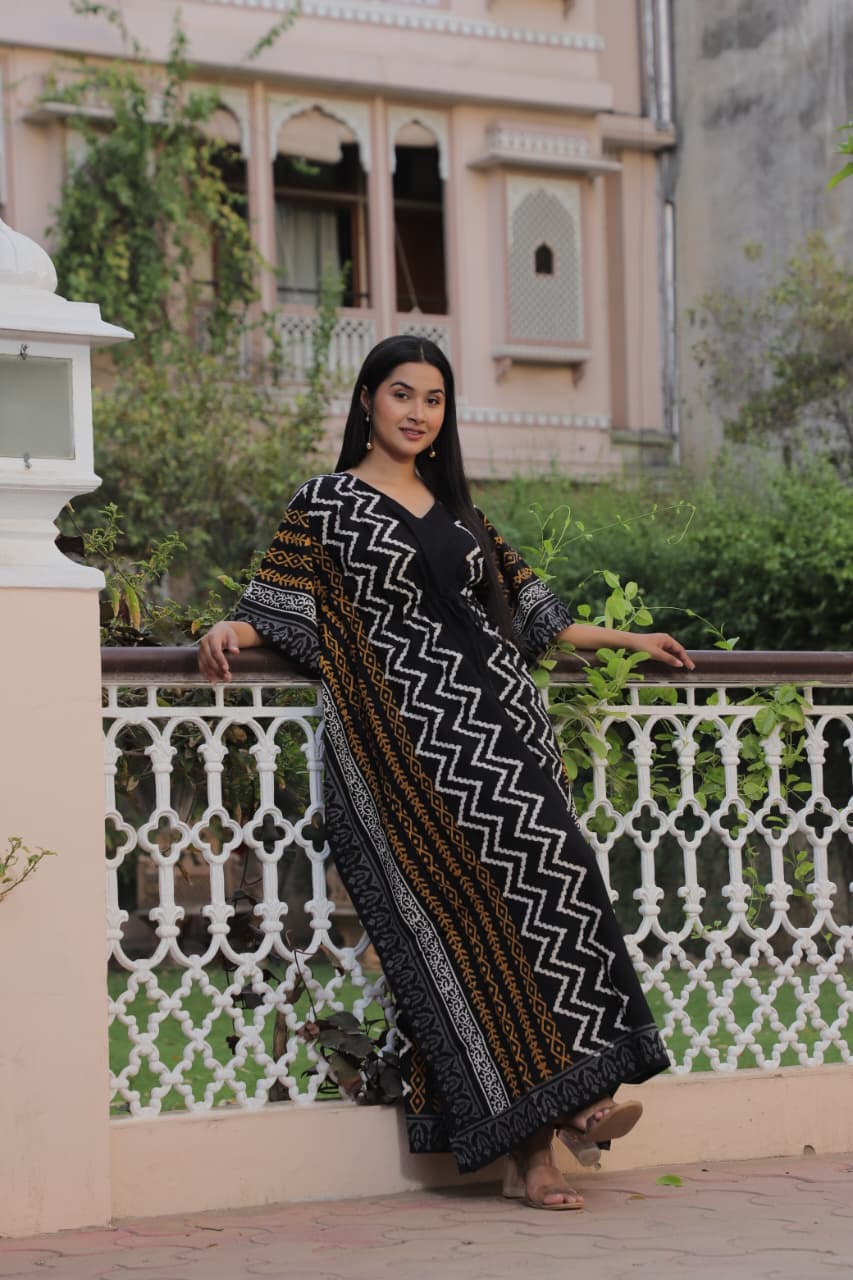 Black Zigzag Handblock Cotton Kaftan – Free Size Summer Wear